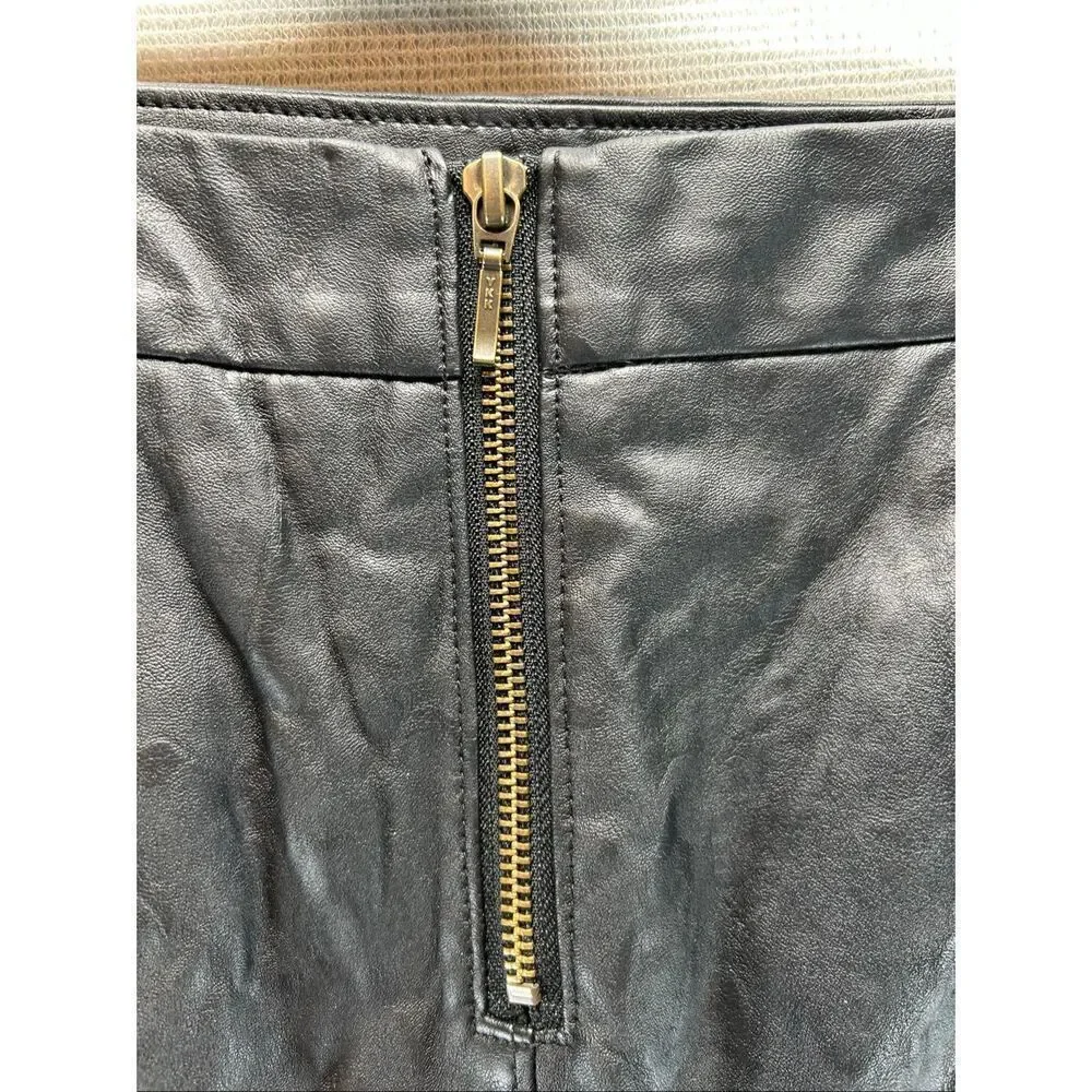 CAbi Black Faux Leather Pencil Skirt Size 2 Moto Zip Back Slit Lined